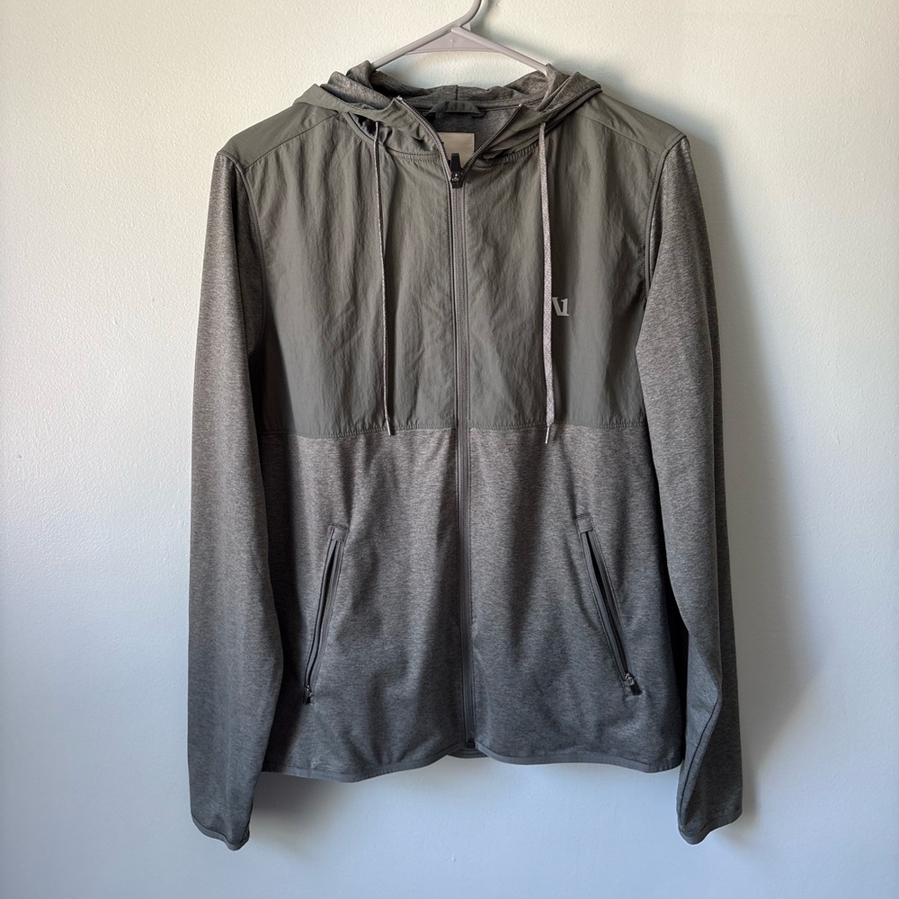 Vuori Men’s Sunday Element Jacket • S in heather gray green • athletic jacket